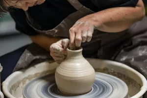 Vide atelier de céramique
