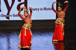 Spectacle de danse folklorique par le groupe sri-lankais CHANDANA ET LA DANCERS’ GUILD - Festival de Confolens
