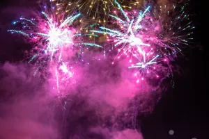 Feu d'artifice à Saint-Martin-la-Méanne