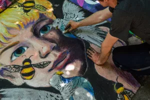 Concours de dessin à la craie