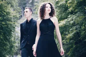 Arcades Musiques | Concert du duo de piano à 4 mains Kalabova - Gugg