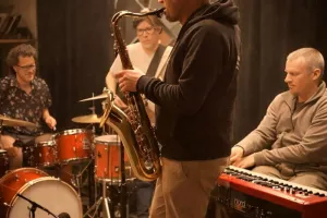 AFRO-JAZZ : BUSHMEN