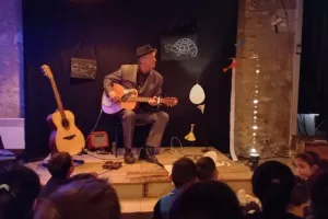 Atelier chanter bouger (à partir des poésies de Robert Desnos)