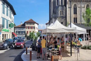 Marché aux produits fermiers