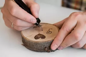 Atelier créatif : Graver la matière