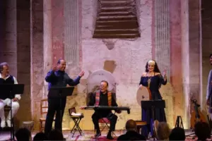 Mémoire des Mers : Musiques de Syrie, Liban, Égypte, Irak et Balkans par l'Ensemble Samanûr