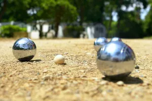 Concours de pétanque