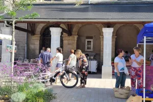 Marché aux produits fermiers