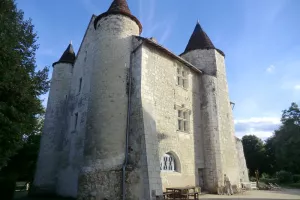 Visite des extérieurs du château de Rouvray