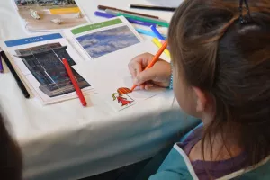Visite-atelier | Écoute et dessine
