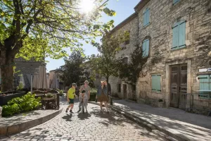 Visite surprise de la cité