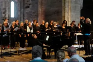 Musique romantique : Schubert, Schumann, Brahms et Mendelssohn par l'atelier choral – production et P. Reymond (piano)