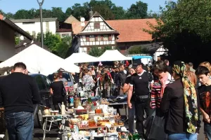 Messti et Marché aux puces
