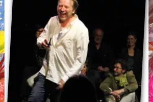 Théâtre Saint-Lô > "Saute et le parachute s'ouvrira" / File en scène