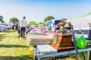 VIDE GRENIER FOOTBALL CLUB DE ROQUES FAR