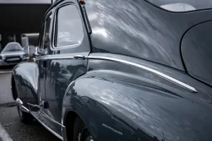 EXPOSITION DE VOITURES ANCIENNES