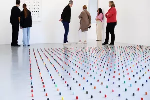 Visite guidée de l'exposition Les résidents de la Fondation Josef & Anni Albers - Dialogue avec la collection Albers-Honegger