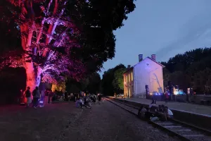 Gare à la Rochette à Thoré-la-Rochette