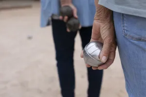 Concours de pétanque en doublette