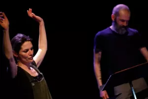 Le festival Précaire, visions d'Eskandar