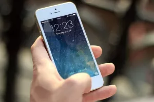 Pause numérique - Les réseaux sociaux et la communication instantanée