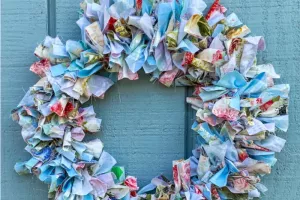 Je crée une couronne de tissu avec Anne à la Recyclerie