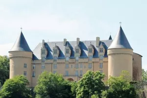 Rochechouart-express : 1000 d’histoire du château en 20 minutes !
