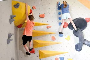 Stages vacances d’automne : escalade, défis & multiactivités !