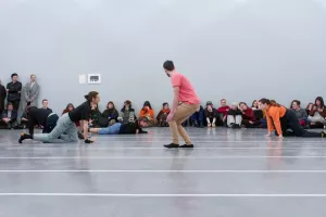 Activation de « Rule Game 5 » de Trisha Brown
