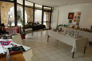 Boutique estivale d'artisanat d'art