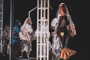 Mimos (Autour du festival) : Atelier défilé masqué avec la Maison de la