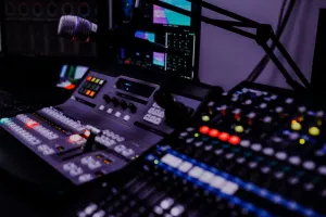 Média : Emission radio