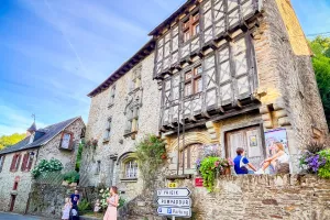 Visite guidée du village de Ségur Le Château et du Castrum de Ségur