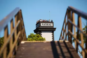 Croisière thématique avec escale sur l'Île Patiras