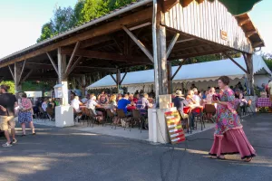 Marché festif à Vayres