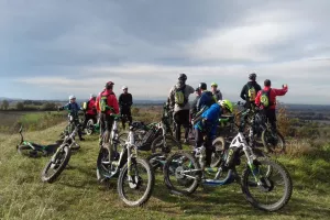 SORTIE EN TROTTIN MOUNTAIN TROTTINETTES ELECTRIQUES