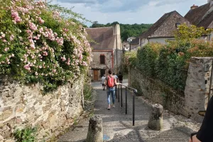 Sur les pas de Pierre, guide passionné, au cœur de Saint-Benoît-du-Sault