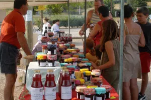 Marché des producteurs de Pays à Saint Mathieu