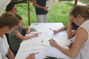 Atelier : Créez votre sorcière en famille, poils aux chevilles !