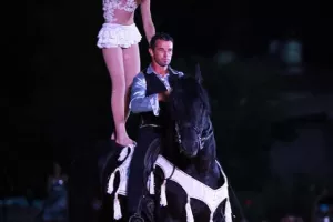 Chevauchée sous les étoiles by Laurent Douziech - Spectacle équestre & Festivités du 14 juillet