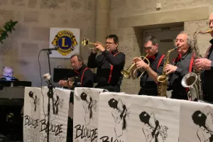 Concert Jazz "Blouze White"
