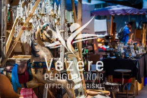 Vide grenier - brocante à Tourtoirac