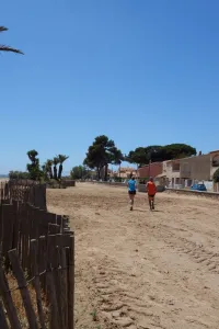 marché nocturne hyeres 2026